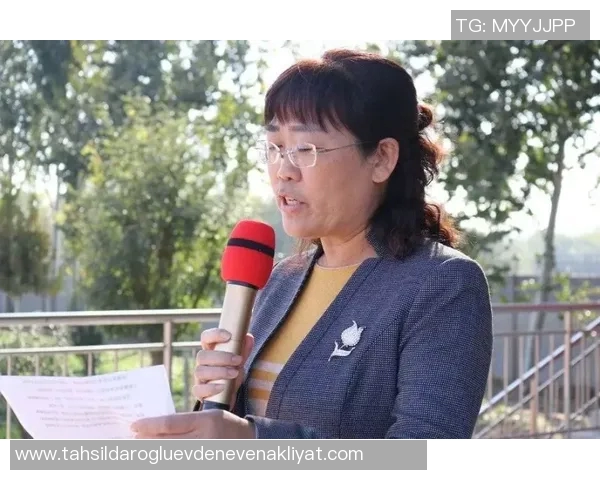 飞盘追梦：张芳的激情与坚持在深度对话中展现人生精彩